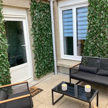 Apartment La Petite Terrasse D'arthur; Terrasse A 50m De La